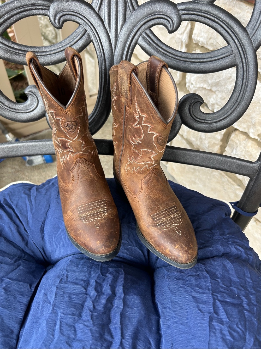 Classic ariat Brown Leather Western Boots - toddler size 10